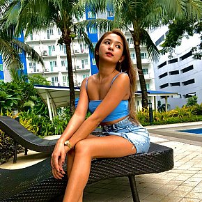 Sandra escort in Manila offers Sex in Different Positions services