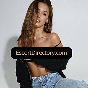 Maria Vip Escort escort in  offers Kostüme/Uniformen services