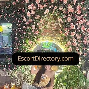 Emily escort in Nicosia offers Bacio alla francese services