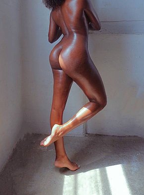 Submissive-Desire Occasional
 escort in Kampala offers Cum on Face services