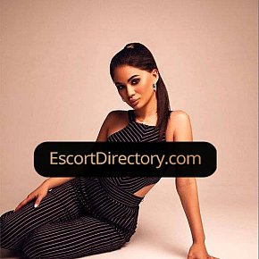 Kristina Vip Escort escort in Dubai offers Sex în Diferite Poziţii services