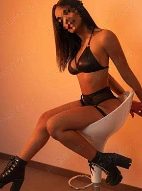 Andreea escort in 