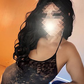 British-Anisha Madura escort in Essex offers Sexo en diferentes posturas
 services