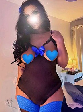 British-Anisha Madura escort in Essex offers Hablar sucio
 services