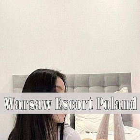 Madison College Girl
 escort in Warsaw offers Kissing if good chemistry services