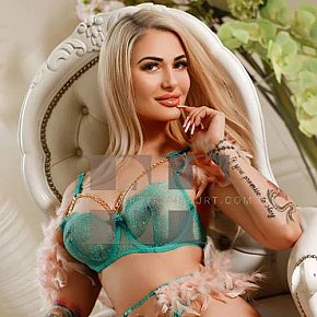 Lara Vip Escort escort in  offers Beijar services