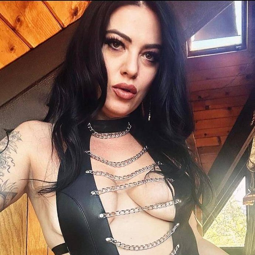 Lady-Mira