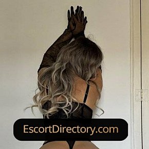 Alisa Vip Escort escort in  offers Sex în Diferite Poziţii services