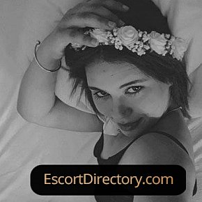 Victoria Vip Escort escort in Istanbul offers Pompino senza preservativo services