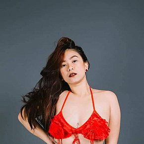 Rafaela Model /Ex-model
 escort in Manila offers Squirting services