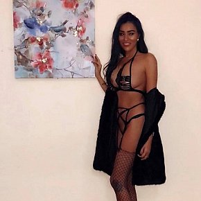 EllA Super Gros Seins escort in 