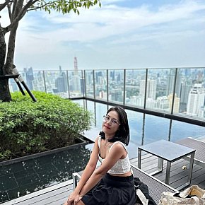 Nira escort in Bangkok offers Experiencia de Novia (GFE)
 services