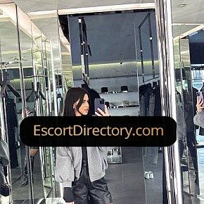 Julia Vip Escort escort in Prague offers Finalizare în Gură services