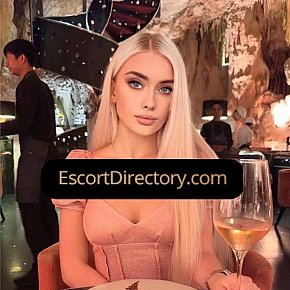 Olivia Vip Escort escort in Manila offers Handjob services