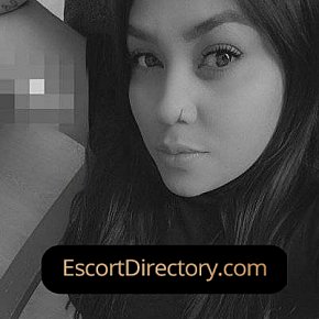 Wellenn escort in Caldas da Rainha offers Sega services