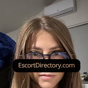 Emma Vip Escort escort in Luxembourg offers Deep Throat services