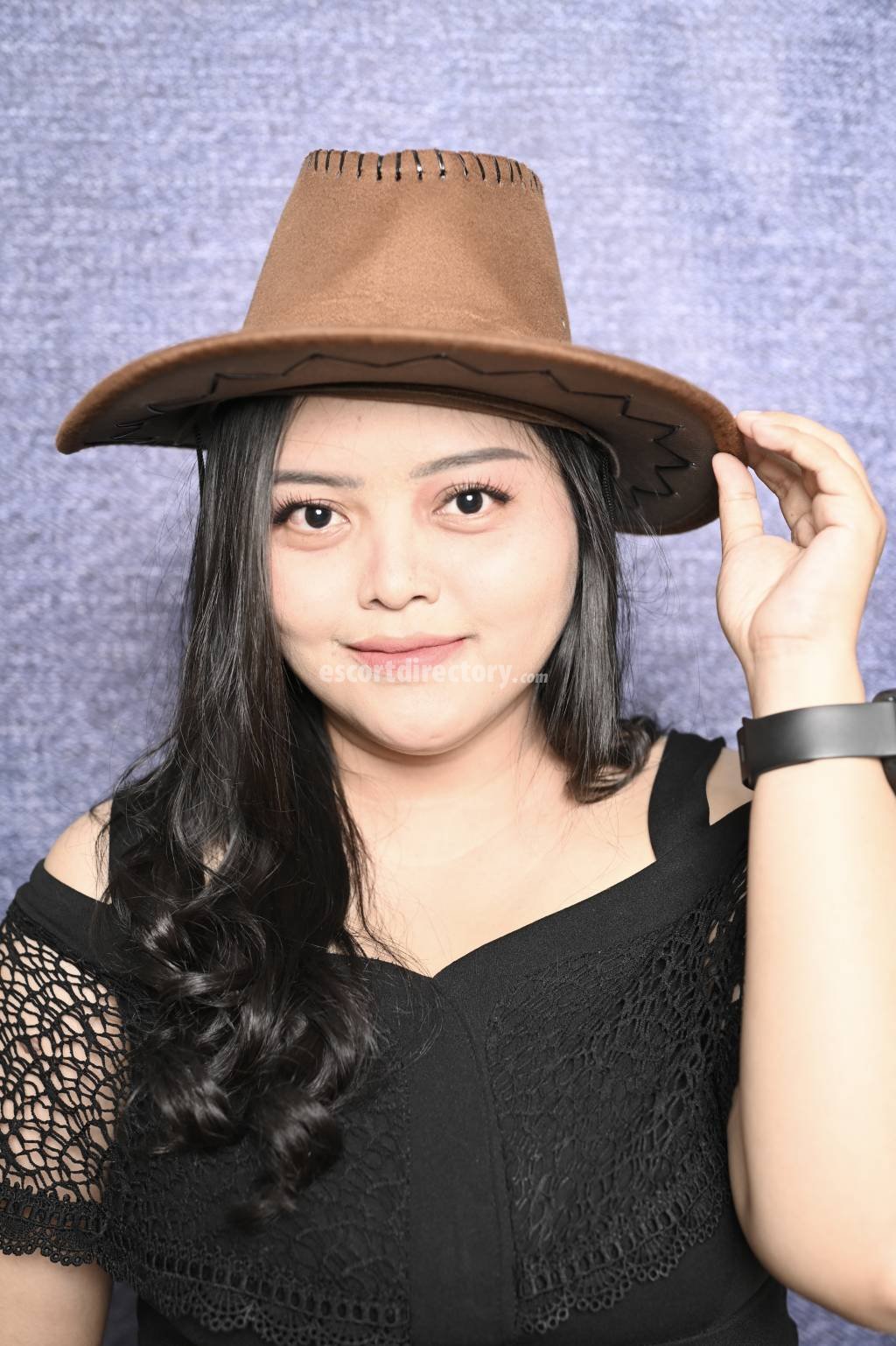 Aura Bella performs Sexe dans différentes positions, escort in Kuta Bali