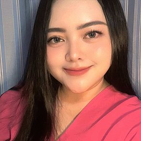 Rika-Island-Girl escort in Kuta Bali offers Phone sex services