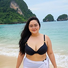 Rika-Island-Girl escort in Kuta Bali offers Phone sex services