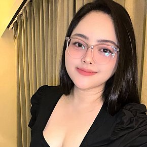 Rika-Island-Girl escort in Kuta Bali offers Phone sex services