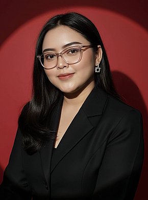 Rika-Island-Girl Model/Fost Model escort in Kuta Bali offers Sauna services