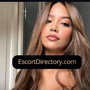 Andy Vip Escort escort in Osaka offers Deep Throat services