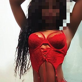 Zaya escort in Brussels offers Cumshot on body (COB) services