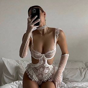 Angel Vip Escort escort in Warsaw offers Mamada sin condón
 services