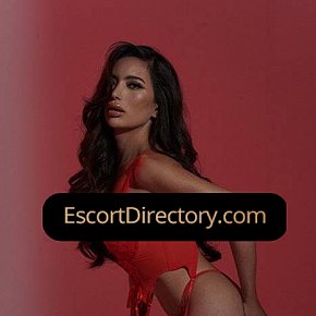 Veronika escort in Manila offers 69 Position services