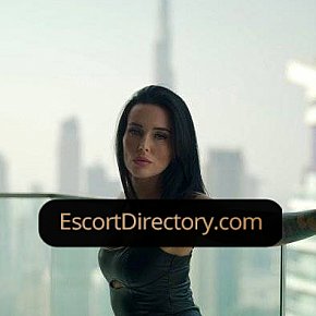 Valerie escort in  offers Erotische Massage services