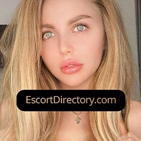 Masha escort in Prague offers Sesso in posizioni diverse services