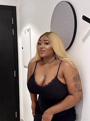 sexy-natasha escort in Abu Dhabi offers Rimming (attivo) services