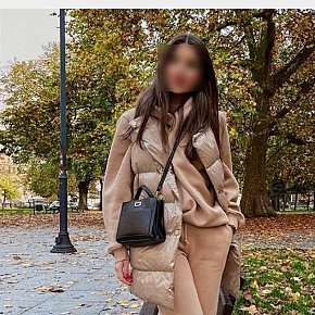 Escort in Gran Canaria, Luna occasional provides cumshot on body (COB)