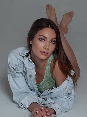 Avril College Girl
 escort in Moscow offers Oral fără Prezervativ cu Finalizare services