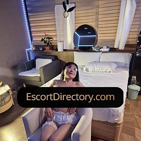 Sabrina Entièrement Naturelle escort in  offers Gorge profonde services