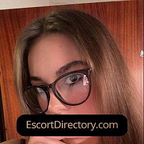 Sarah Vip Escort escort in Prague offers Sex in Different Positions services