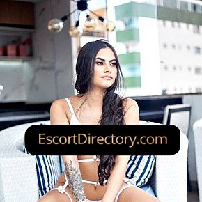 Megan-Fox Pequeña Y Delgada escort in Frankfurt offers Experiencia de Novia (GFE)
 services