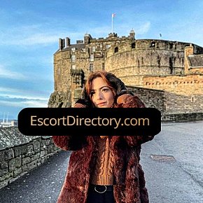 Mel escort in  offers Tântrico services