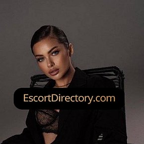 Maria Vip Escort escort in Riyadh offers Girlfriend Experience (GFE) services