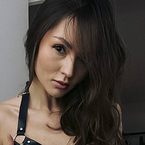 Marina Petite escort in  offers Zungenküsse services