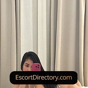 Mia escort in  offers Erotische Massage services