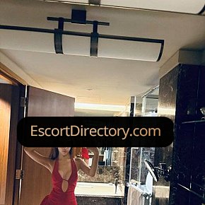 Candy Modella/Ex-modella escort in Manila offers 69 Position services