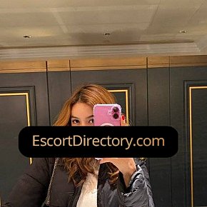 Candy Mignonă escort in Manila offers Girlfriend Experience(GFE) services