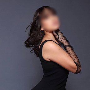Amy Vip Escort escort in  offers Experiencia de Novia (GFE)
 services