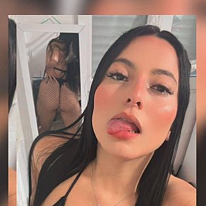 Sofia Vip Escort escort in Valencia offers Besar si hay buena química
 services