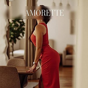 Jaqueline All Natural
 escort in Vienna offers Handjob services