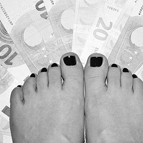 Mistress-O escort in Berlin offers Sexe médical services