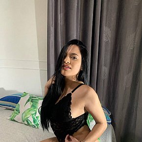 KAREN Pequeña Y Delgada escort in Valencia offers Masaje íntimo
 services