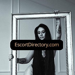 Kinga Vip Escort escort in  offers Fingern services