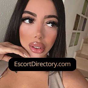 Carolina Großer Hintern escort in  offers Fußfetisch services